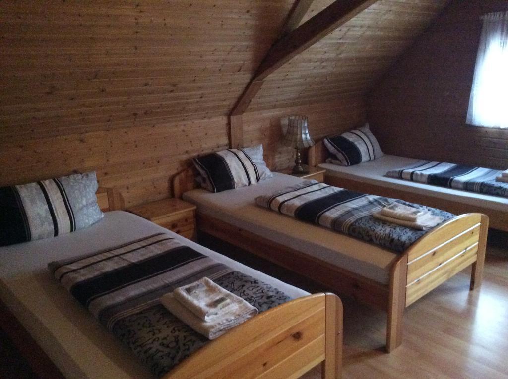 Hotel Drei Koenige Neckarbischofsheim Bilik gambar